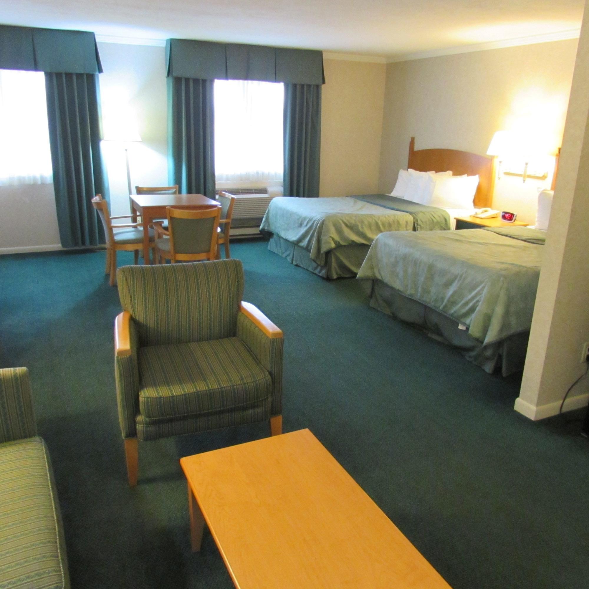 Magnuson Grand Pioneer Inn And Suites Escanaba Exteriör bild