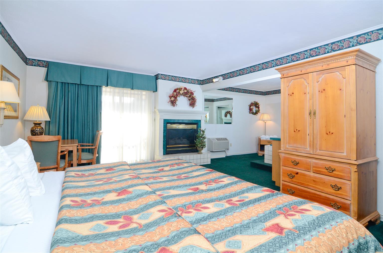 Magnuson Grand Pioneer Inn And Suites Escanaba Rum bild
